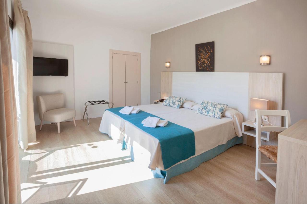 Petit Garden Hotel By Flacalco Cala Ratjada  Extérieur photo