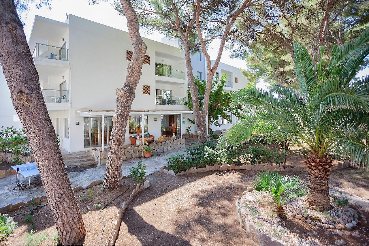 Petit Garden Hotel By Flacalco Cala Ratjada  Extérieur photo